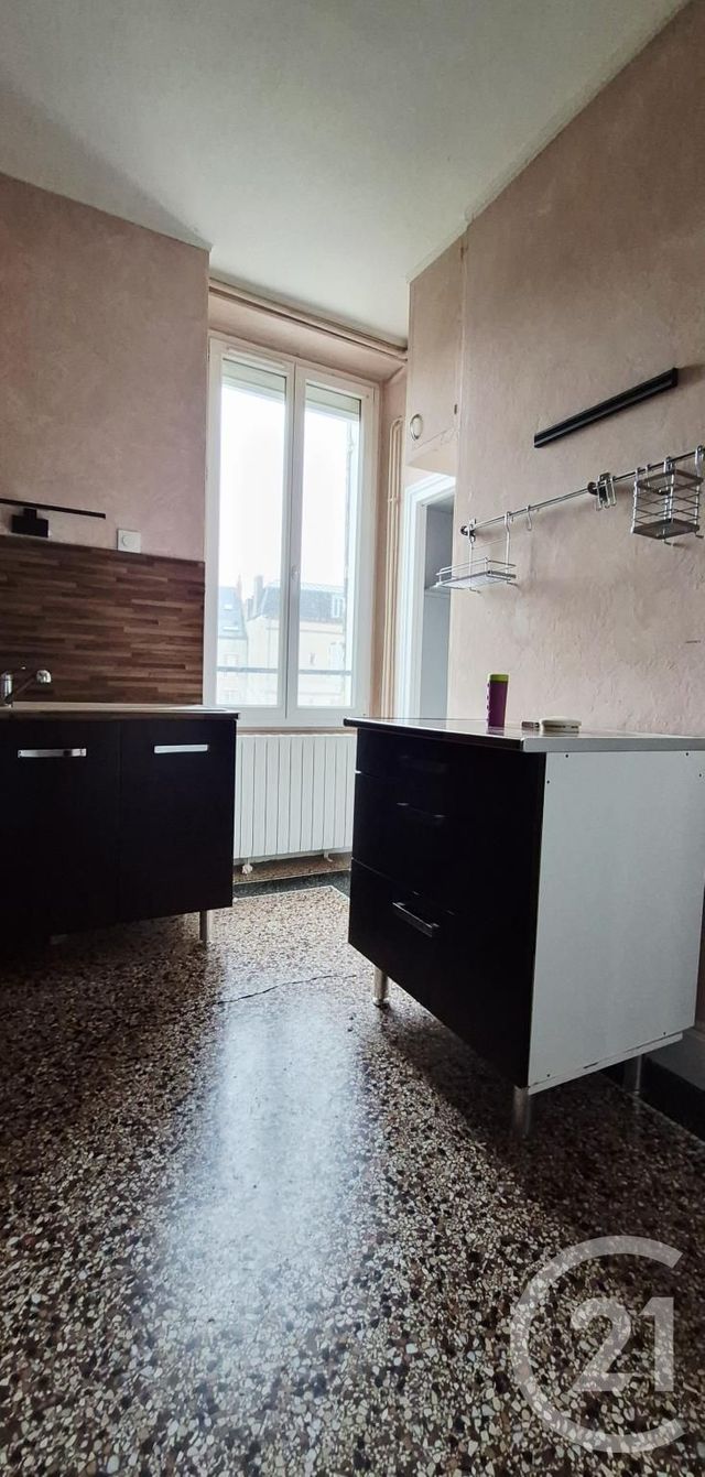 Appartement F3 &agrave; vendre - 3 pi&egrave;ces - 78,91 m2 - Montlucon - 03 - AUVERGNE