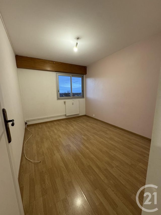Appartement F4 &agrave; louer - 4 pi&egrave;ces - 84,86 m2 - Montlucon - 03 - AUVERGNE