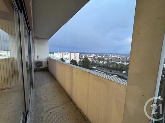 Appartement F4 &agrave; louer - 4 pi&egrave;ces - 84,86 m2 - Montlucon - 03 - AUVERGNE