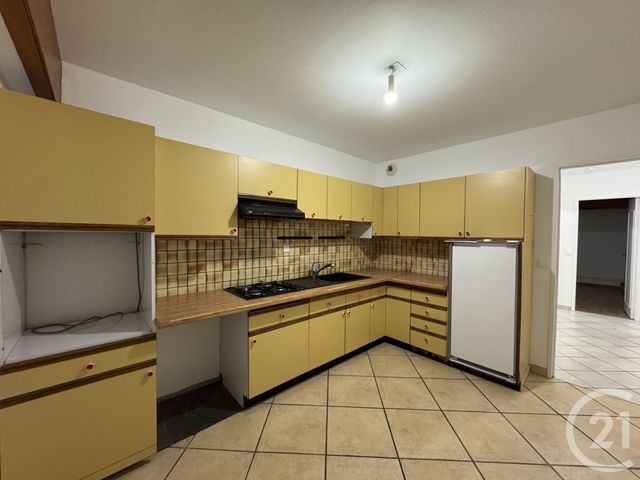 Appartement F4 &agrave; louer - 4 pi&egrave;ces - 84,86 m2 - Montlucon - 03 - AUVERGNE
