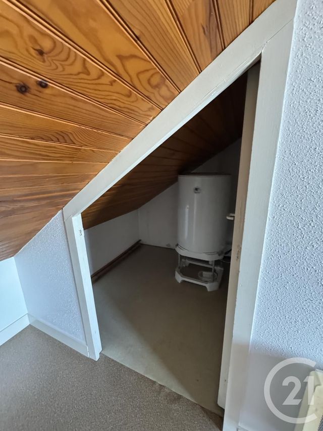 Appartement Studio &agrave; louer - 1 pi&egrave;ce - 26 m2 - Montlucon - 03 - AUVERGNE