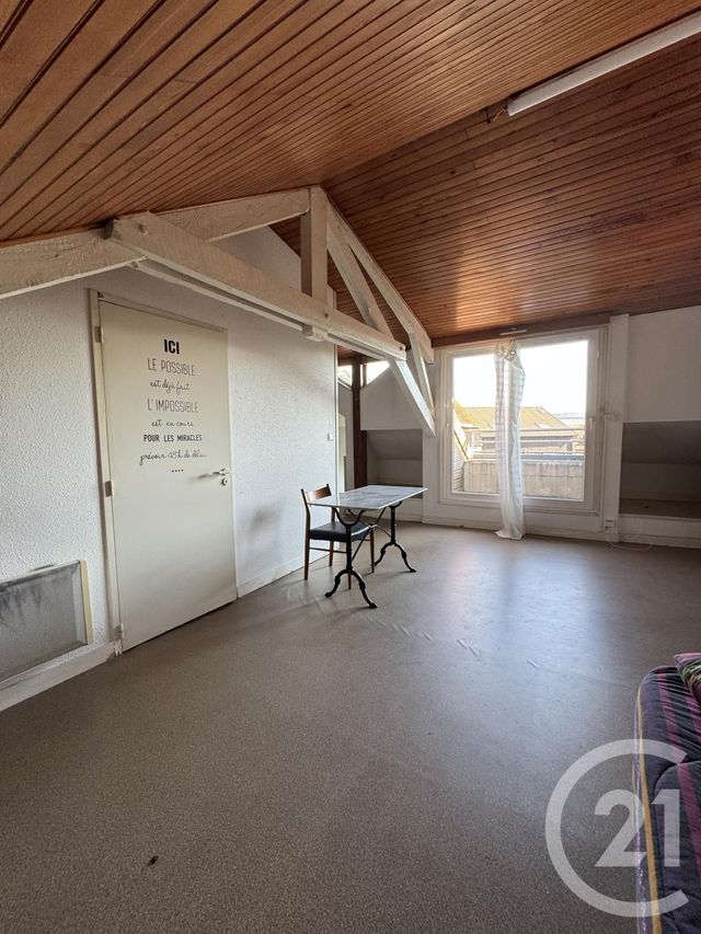 Appartement Studio &agrave; louer - 1 pi&egrave;ce - 26 m2 - Montlucon - 03 - AUVERGNE