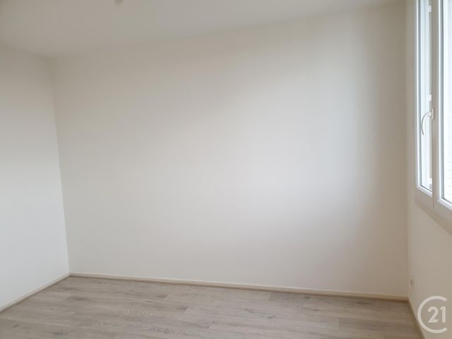 Appartement F3 &agrave; vendre - 3 pi&egrave;ces - 60 m2 - Montlucon - 03 - AUVERGNE
