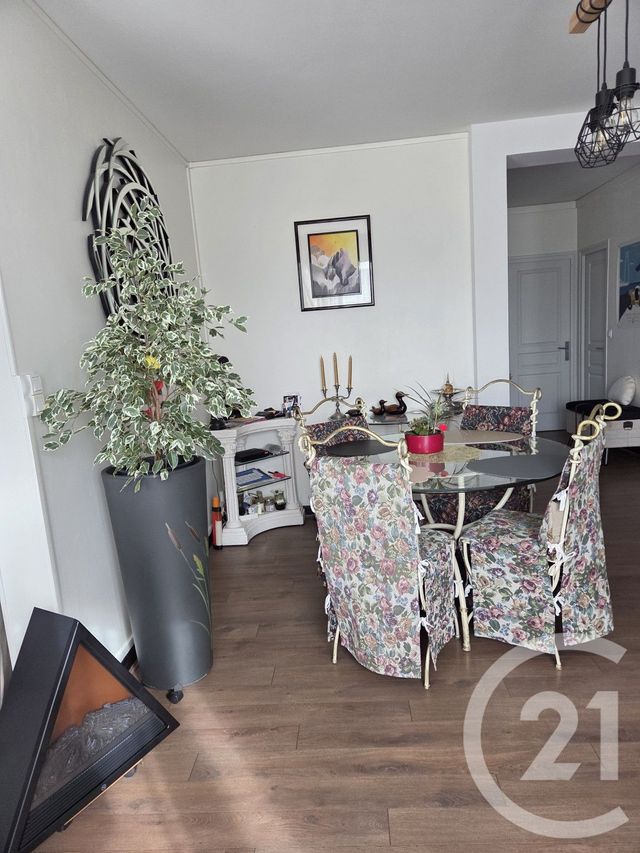 Appartement F3 bis &agrave; vendre - 3 pi&egrave;ces - 75 m2 - Montlucon - 03 - AUVERGNE