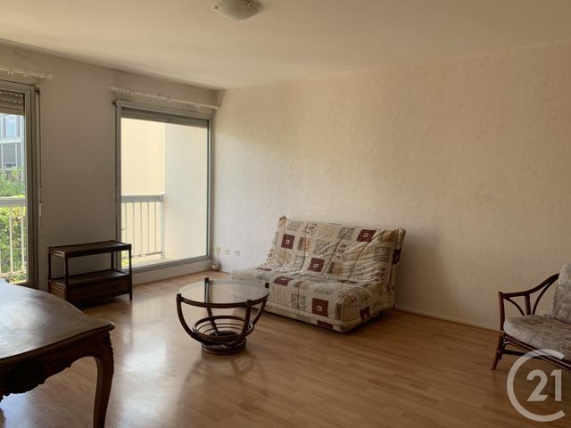 Appartement F2 &agrave; louer - 2 pi&egrave;ces - 51,36 m2 - Montlucon - 03 - AUVERGNE