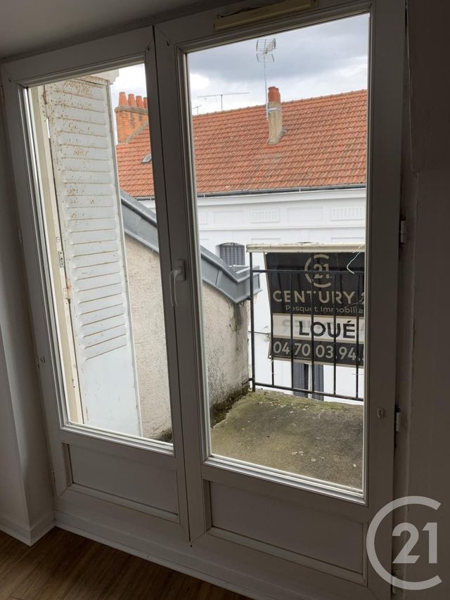 Appartement F3 &agrave; louer - 3 pi&egrave;ces - 54 m2 - Montlucon - 03 - AUVERGNE