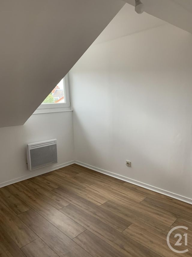 Appartement F3 &agrave; louer - 3 pi&egrave;ces - 54 m2 - Montlucon - 03 - AUVERGNE