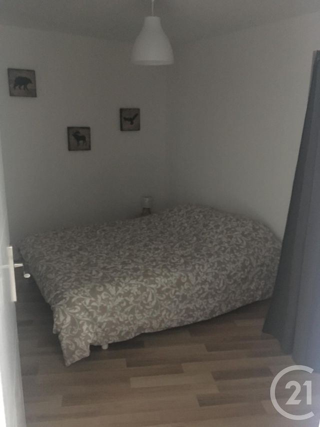 Appartement F3 &agrave; louer - 3 pi&egrave;ces - 47,17 m2 - Montlucon - 03 - AUVERGNE