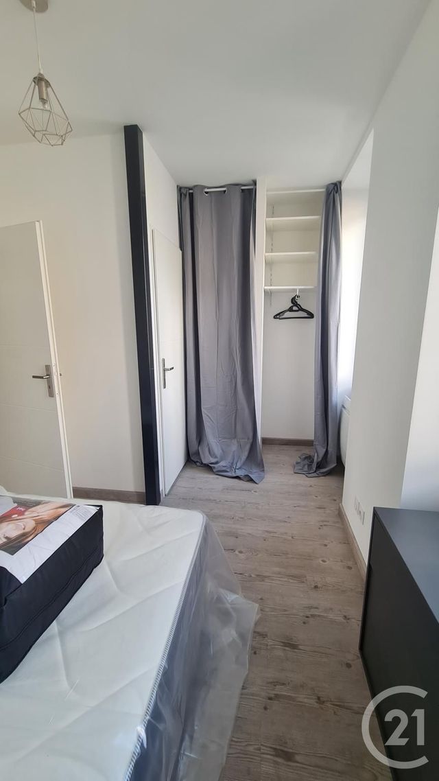 Appartement F4 &agrave; louer - 2 pi&egrave;ces - 27,36 m2 - Montlucon - 03 - AUVERGNE