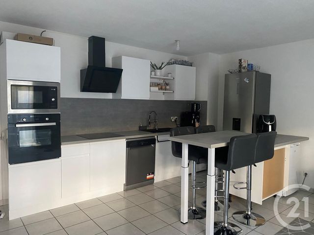 Appartement F3 &agrave; vendre - 3 pi&egrave;ces - 62 m2 - Montlucon - 03 - AUVERGNE