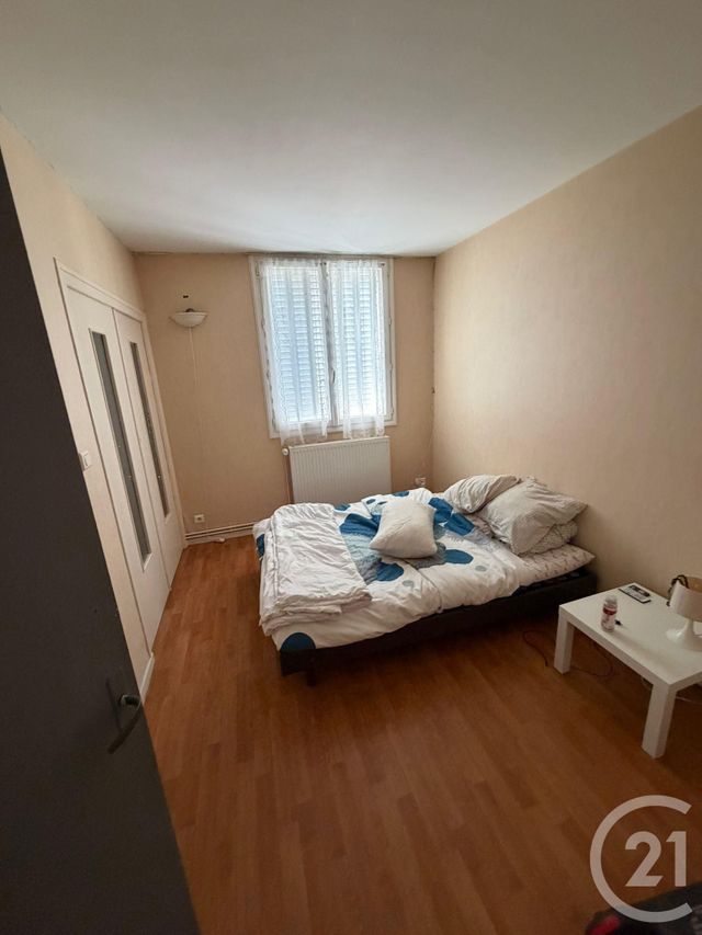 Appartement &agrave; vendre - 3 pi&egrave;ces - 53,81 m2 - Montlucon - 03 - AUVERGNE