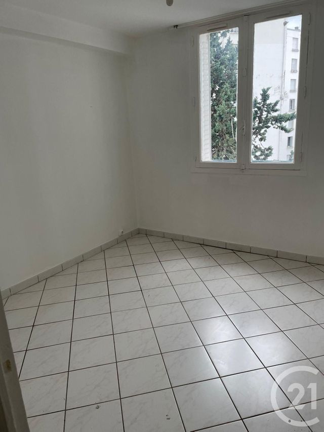 Appartement F3 &agrave; vendre - 3 pi&egrave;ces - 66,20 m2 - Montlucon - 03 - AUVERGNE