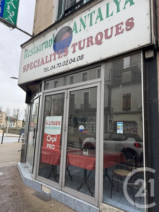 Appartement &agrave; louer - 2 pi&egrave;ces - 58,04 m2 - Montlucon - 03 - AUVERGNE