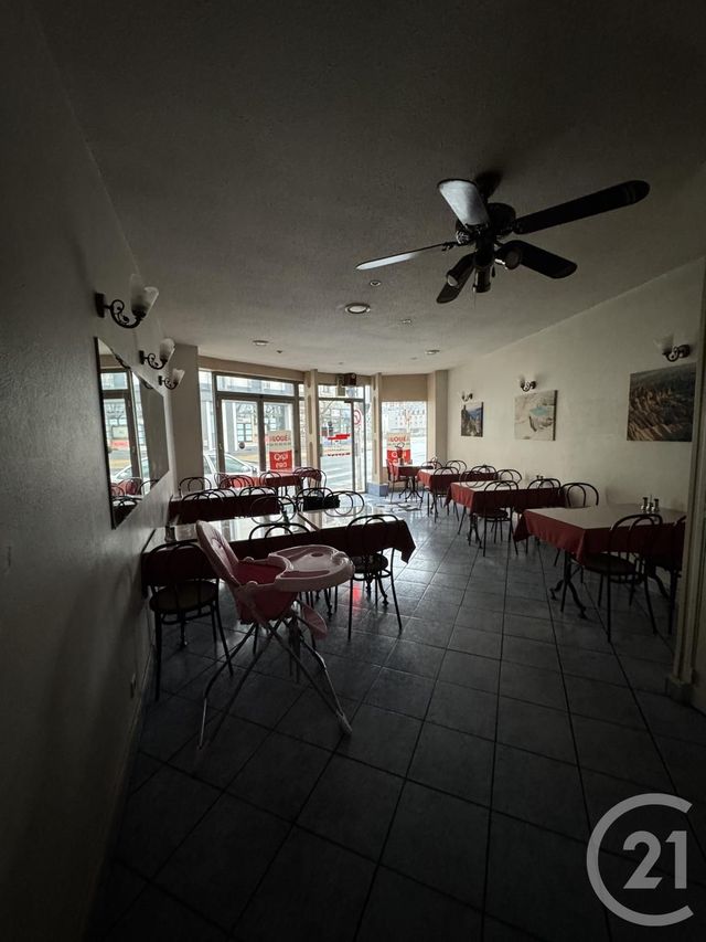 Appartement &agrave; louer - 2 pi&egrave;ces - 58,04 m2 - Montlucon - 03 - AUVERGNE