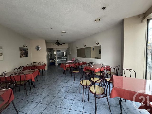 Appartement &agrave; louer - 2 pi&egrave;ces - 58,04 m2 - Montlucon - 03 - AUVERGNE
