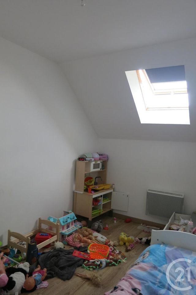 Maison &agrave; louer - 4 pi&egrave;ces - 75,77 m2 - Montvicq - 03 - AUVERGNE