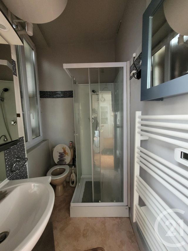 Appartement F1 &agrave; louer - 1 pi&egrave;ce - 21,20 m2 - Montlucon - 03 - AUVERGNE