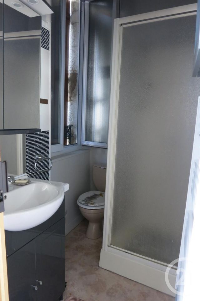 Appartement F1 &agrave; louer - 1 pi&egrave;ce - 21,20 m2 - Montlucon - 03 - AUVERGNE