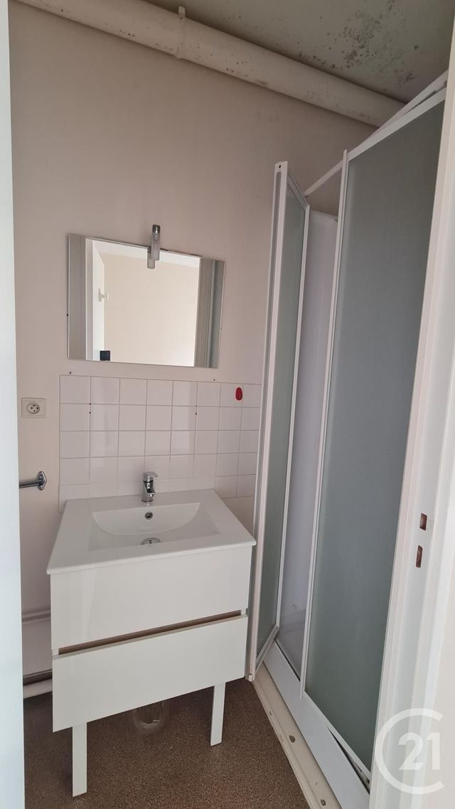 Appartement F1 &agrave; louer - 1 pi&egrave;ce - 34,88 m2 - Montlucon - 03 - AUVERGNE