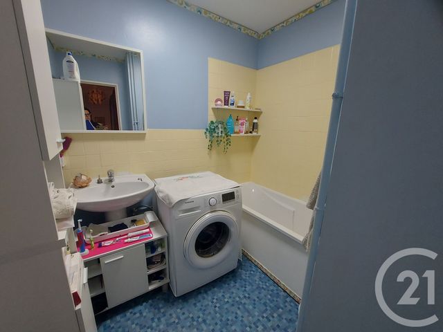 Appartement F4 &agrave; vendre - 4 pi&egrave;ces - 84,93 m2 - Montlucon - 03 - AUVERGNE