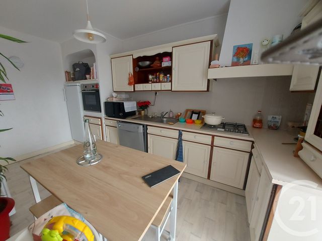 Appartement F4 &agrave; vendre - 4 pi&egrave;ces - 84,93 m2 - Montlucon - 03 - AUVERGNE