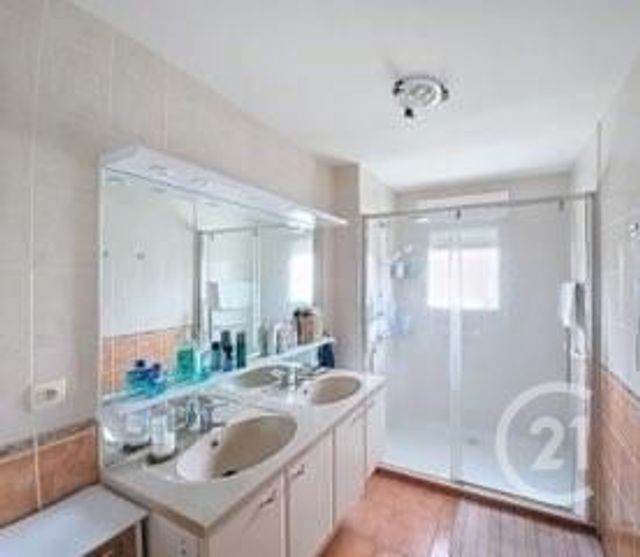 Maison &agrave; vendre - 4 pi&egrave;ces - 106 m2 - Montlucon - 03 - AUVERGNE