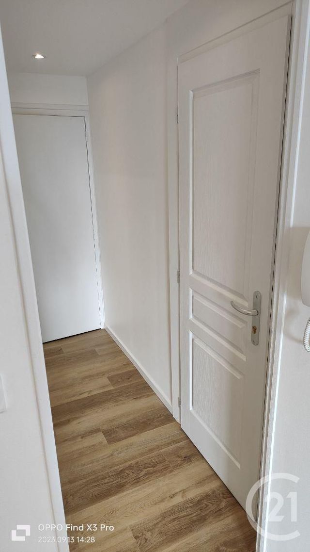 Appartement F1 &agrave; louer - 2 pi&egrave;ces - 32,02 m2 - Montlucon - 03 - AUVERGNE