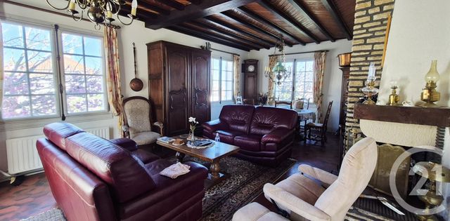 Maison &agrave; vendre - 7 pi&egrave;ces - 156,90 m2 - Montlucon - 03 - AUVERGNE