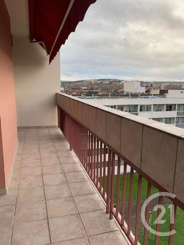 Appartement F3 &agrave; louer - 3 pi&egrave;ces - 59,46 m2 - Montlucon - 03 - AUVERGNE