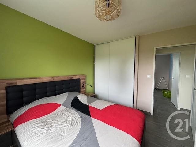 Maison &agrave; louer - 4 pi&egrave;ces - 90,81 m2 - Verneix - 03 - AUVERGNE