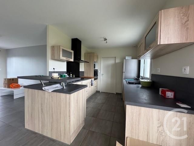 Maison &agrave; louer - 4 pi&egrave;ces - 90,81 m2 - Verneix - 03 - AUVERGNE