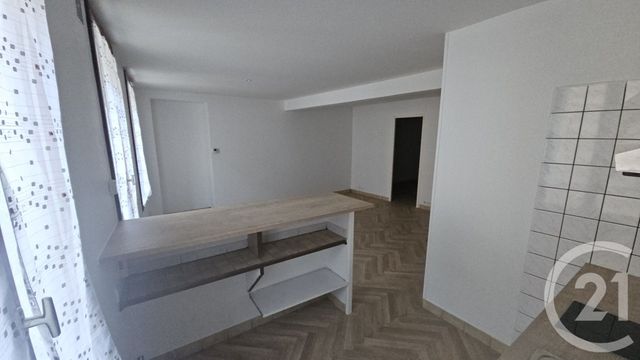Appartement F2 &agrave; louer - 2 pi&egrave;ces - 40,30 m2 - Montlucon - 03 - AUVERGNE