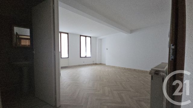 Appartement F2 &agrave; louer - 2 pi&egrave;ces - 40,30 m2 - Montlucon - 03 - AUVERGNE