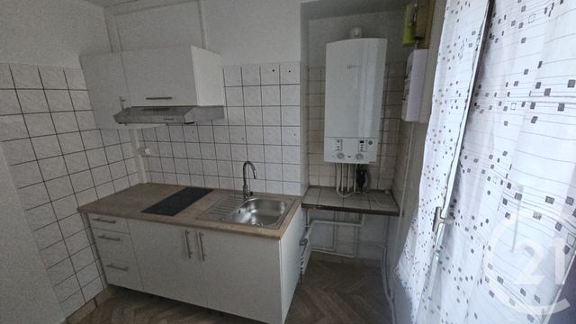 Appartement F2 &agrave; louer - 2 pi&egrave;ces - 40,30 m2 - Montlucon - 03 - AUVERGNE