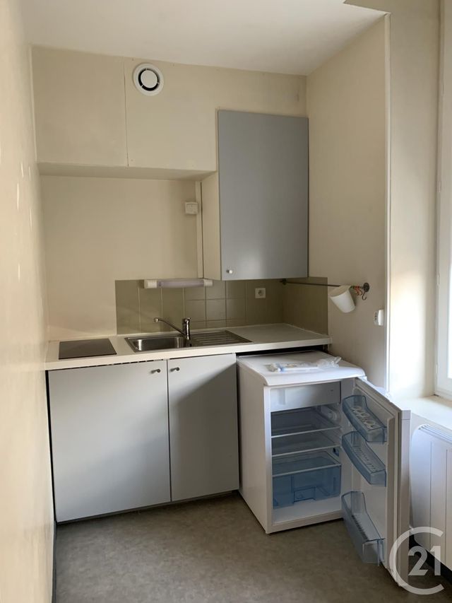 Appartement F1 &agrave; louer - 1 pi&egrave;ce - 24,34 m2 - Montlucon - 03 - AUVERGNE