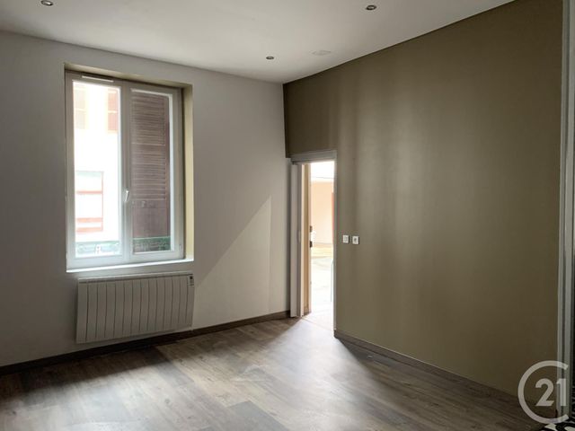 Maison &agrave; louer - 3 pi&egrave;ces - 67,51 m2 - Montlucon - 03 - AUVERGNE