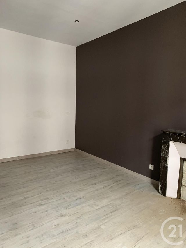 Maison &agrave; louer - 3 pi&egrave;ces - 67,51 m2 - Montlucon - 03 - AUVERGNE