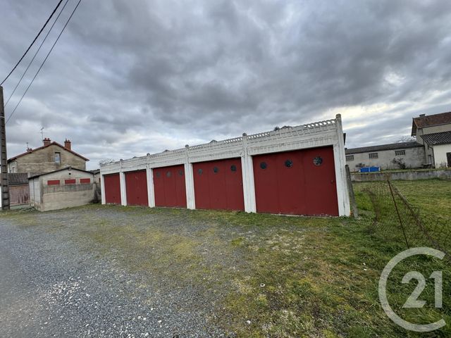 Parking &agrave; louer - 15,37 m2 - Domerat - 03 - AUVERGNE
