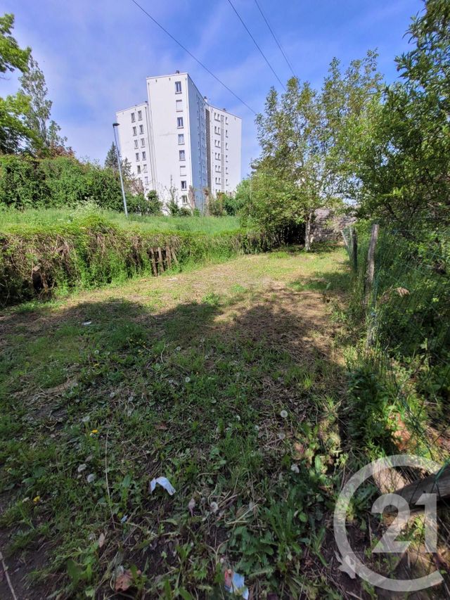 Appartement F3 &agrave; louer - 3 pi&egrave;ces - 56,80 m2 - Montlucon - 03 - AUVERGNE