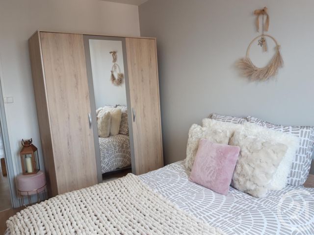 Appartement F2 &agrave; louer - 2 pi&egrave;ces - 49 m2 - Montlucon - 03 - AUVERGNE