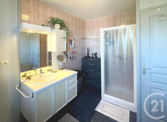 Maison &agrave; vendre - 5 pi&egrave;ces - 136 m2 - Verneix - 03 - AUVERGNE