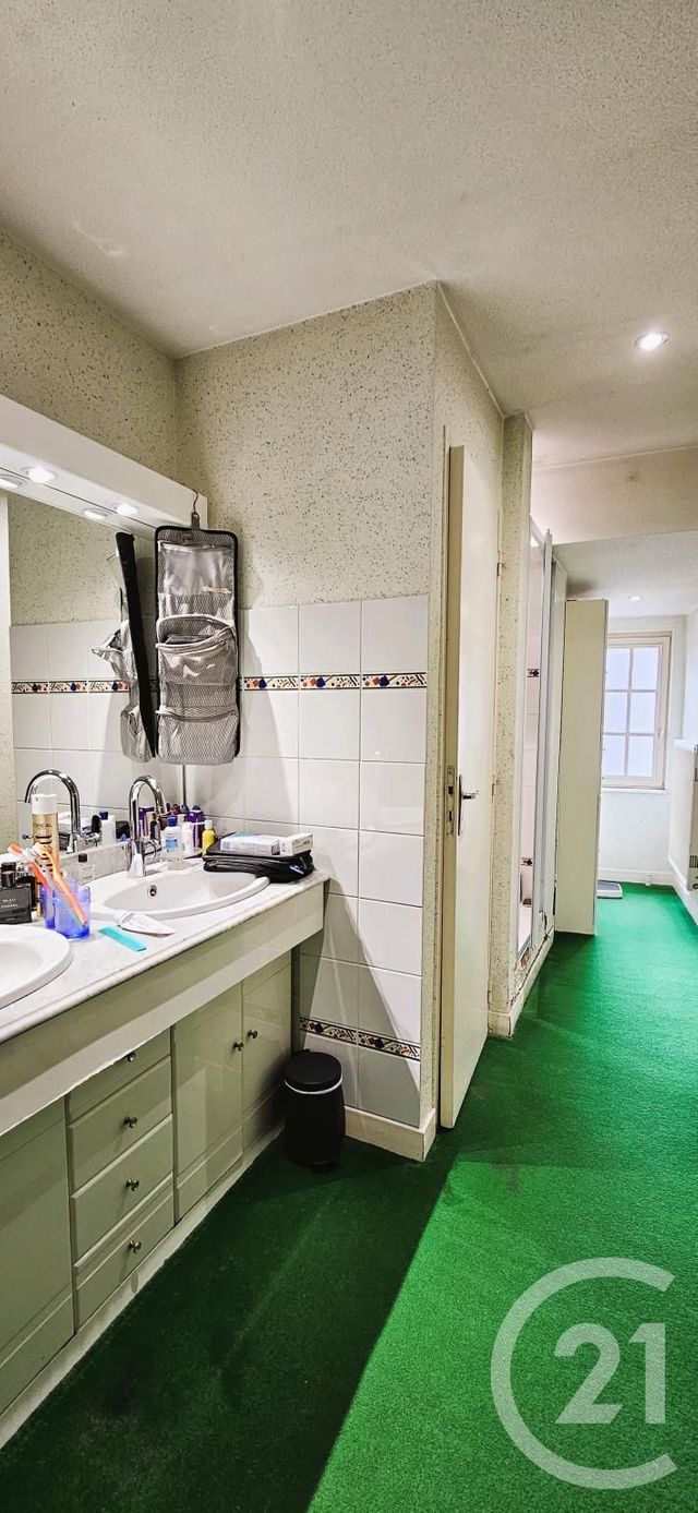 Maison &agrave; vendre - 5 pi&egrave;ces - 125 m2 - Montlucon - 03 - AUVERGNE