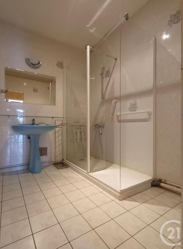 Appartement F3 &agrave; vendre - 3 pi&egrave;ces - 86,20 m2 - Montlucon - 03 - AUVERGNE