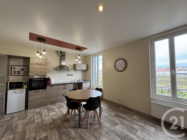 Appartement F2 &agrave; louer - 2 pi&egrave;ces - 38,84 m2 - Montlucon - 03 - AUVERGNE