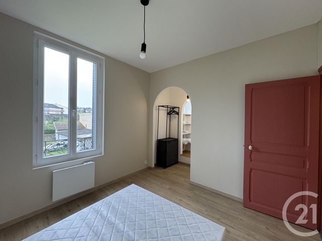 Appartement F2 &agrave; louer - 2 pi&egrave;ces - 38,84 m2 - Montlucon - 03 - AUVERGNE