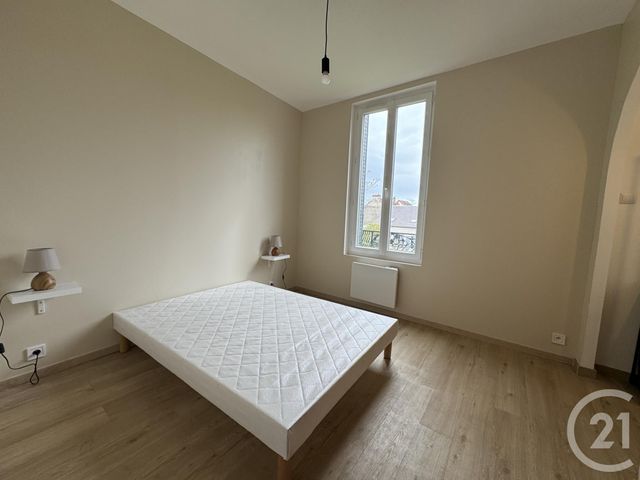 Appartement F2 &agrave; louer - 2 pi&egrave;ces - 38,84 m2 - Montlucon - 03 - AUVERGNE