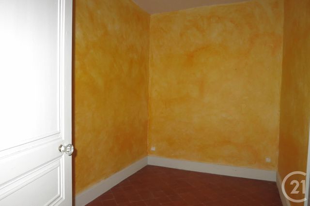 Maison &agrave; louer - 5 pi&egrave;ces - 167,58 m2 - Sauvagny - 03 - AUVERGNE