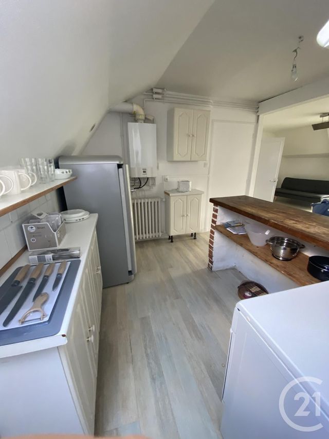 Appartement F3 &agrave; louer - 3 pi&egrave;ces - 63,02 m2 - Montlucon - 03 - AUVERGNE