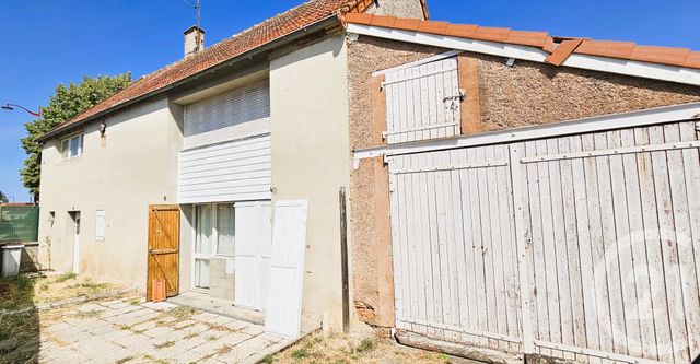 Maison &agrave; vendre - 5 pi&egrave;ces - 102 m2 - Malicorne - 03 - AUVERGNE
