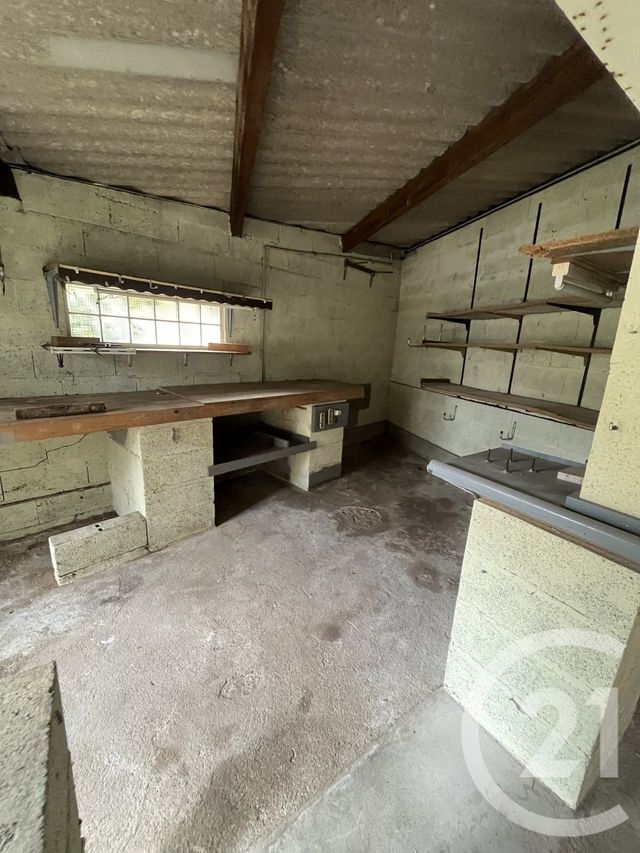 Parking &agrave; louer - 12 m2 - Montlucon - 03 - AUVERGNE